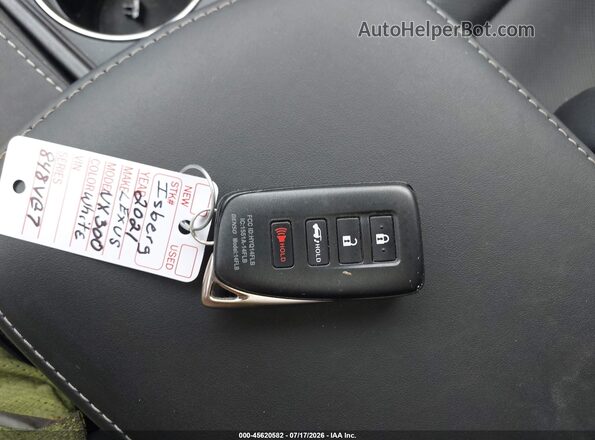 JTJSARDZ2M2263357 2021 LEXUS NX 300 Белый Вид панели приборов