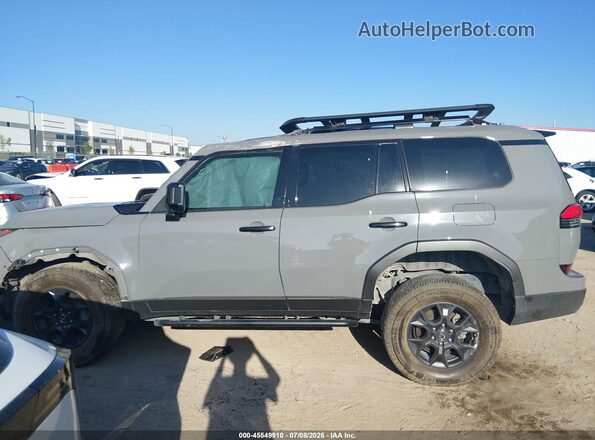 JTJTBCDX7R5013129 2024 LEXUS GX 550 Gray Widok wnętrza z tyłu