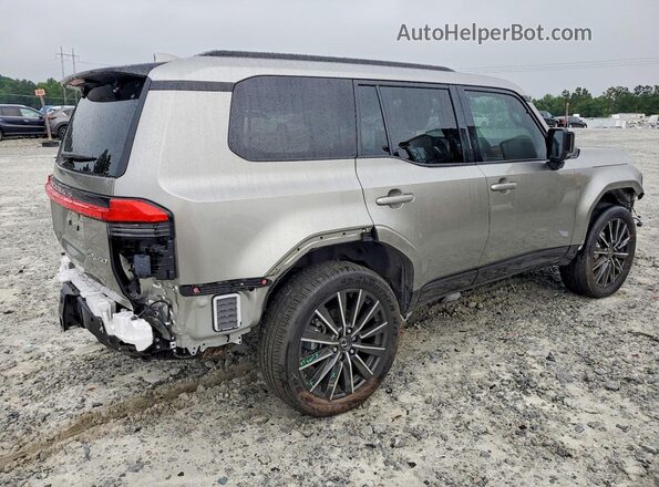JTJVBCDX9R5021550 2024 LEXUS GX Silver Tył prawy