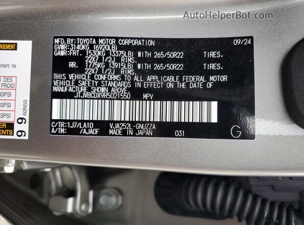 JTJVBCDX9R5021550 2024 LEXUS GX Silver Widok naklejki z numerem VIN