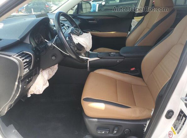 JTJYARBZ7H2059754 2017 LEXUS NX Белый Вид салона спереди
