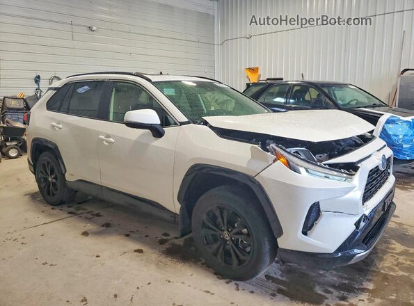 JTM16RFV5ND529390 2022 TOYOTA RAV4 Белый Передняя правая четверть