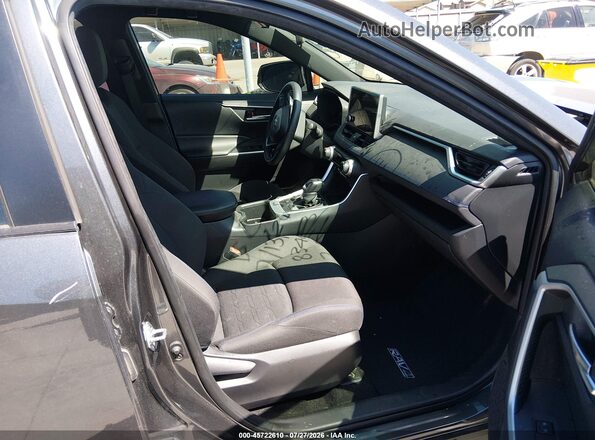 JTM16RFV9PD083408 2023 TOYOTA RAV4 HYBRID Gray Widok wnętrza z przodu