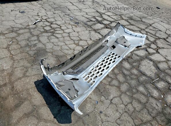 JTM6DRBV9TD303044 2026 TOYOTA RAV4 White VIN կոդի պիտակի տեսք