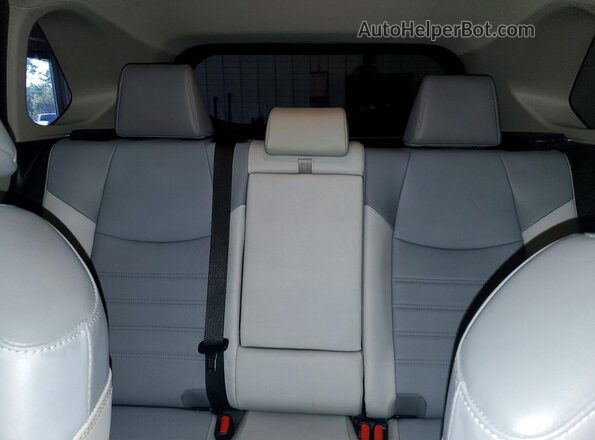 JTMA1RFV0LD047759 2020 TOYOTA RAV4 Серебряный Вид задних сидений