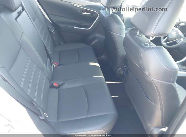 JTMA1RFV3PJ040747 2023 TOYOTA RAV4 White Вид наклейки з VIN-кодом