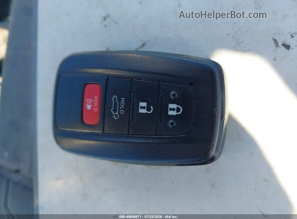 JTMA1RFV3PJ040747 2023 TOYOTA RAV4 White Вид панелі приладів