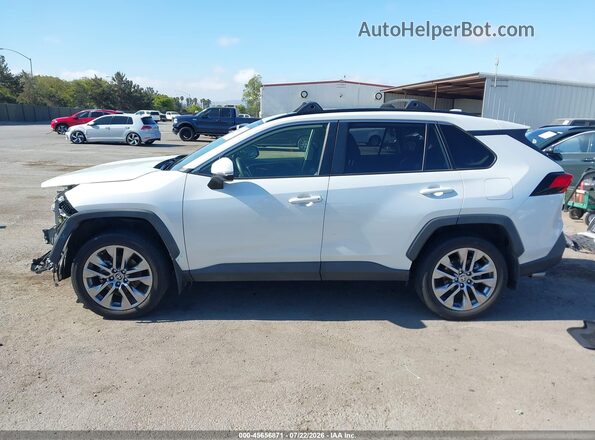 JTMA1RFV3PJ040747 2023 TOYOTA RAV4 White 