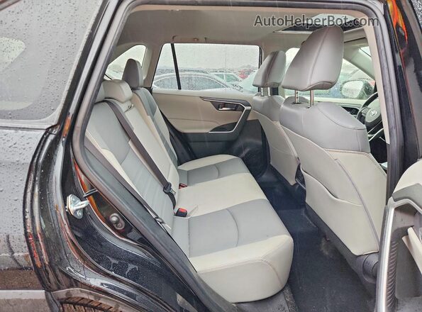 JTMA1RFV7MD079156 2021 TOYOTA RAV4 Black Vista de los asientos traseros