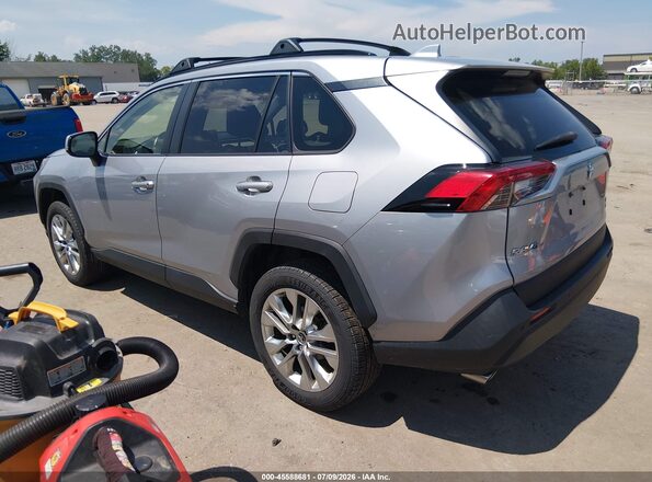 JTMA1RFV9KD024057 2019 TOYOTA RAV4 Silver Հետևի ձախ