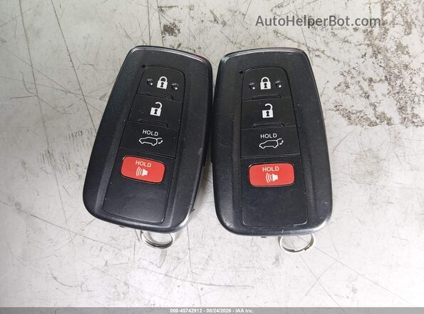 JTMA1RFVXLD527677 2020 TOYOTA RAV4 Белый Вид панели приборов
