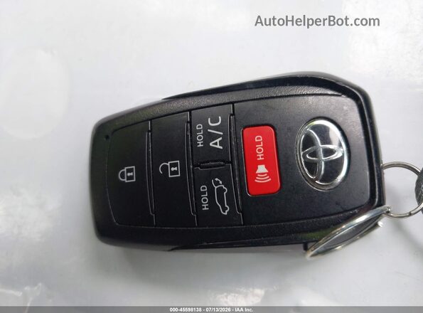 JTMAAAAA0PA005895 2023 TOYOTA BZ4X Белый Вид панели приборов