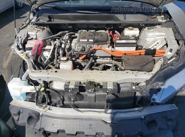 JTMAAAAA0PA009364 2023 TOYOTA BZ4X Silver Vista del compartimento del motor