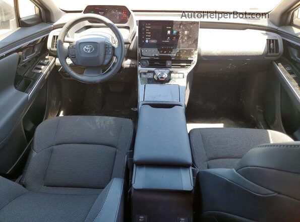 JTMAAAAA4PA010906 2023 TOYOTA BZ4X Серебряный Вид панели приборов