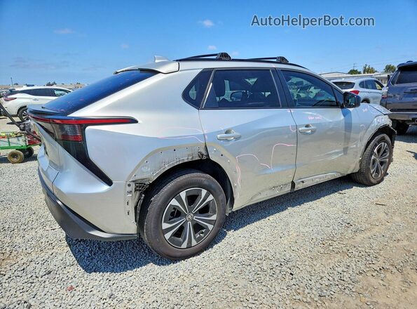 JTMAAAAA6RA043215 2024 TOYOTA BZ4X Silver Задня права чверть