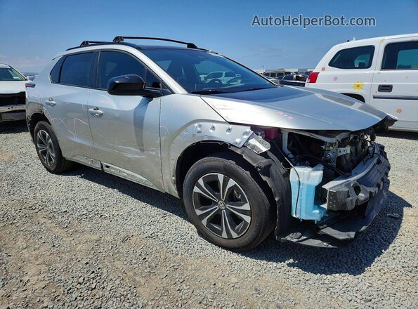 JTMAAAAA6RA043215 2024 TOYOTA BZ4X Silver Передня права чверть