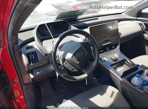 JTMAAAAA8PA010150 2023 TOYOTA BZ4X Красный 