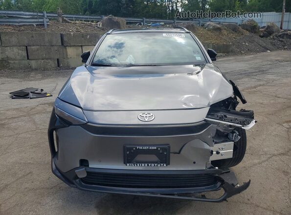 JTMAAAAA8SA066954 2025 TOYOTA BZ4X Gray Widok z przodu