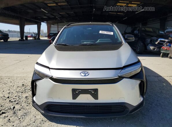 JTMAAAAAXSA055616 2025 TOYOTA BZ4X Серебряный Вид спереди