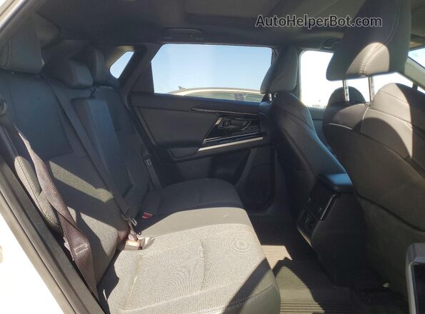 JTMAAAAAXSA055616 2025 TOYOTA BZ4X Серебряный Вид задней части салона