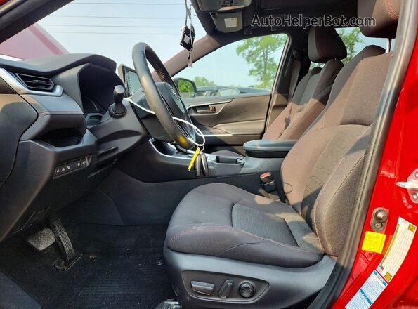JTMAB3FV8MD048492 2021 TOYOTA RAV4 Red Вид салону спереду