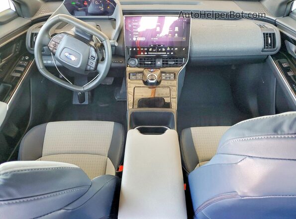 JTMABABA0RA082085 2024 SUBARU SOLTERRA White წინა პანელის ხედი