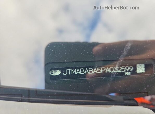 JTMABABA5PA032599 2023 SUBARU SOLTERRA Silver სალონის 360-გრადუსიანი ხედი