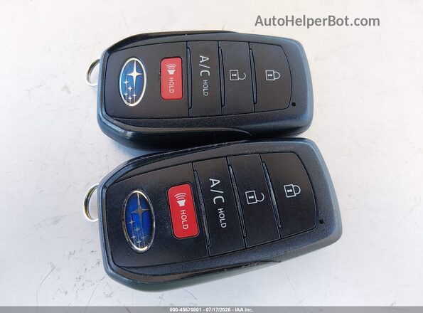 JTMABABA8RA069276 2024 SUBARU SOLTERRA Red Vista del salpicadero