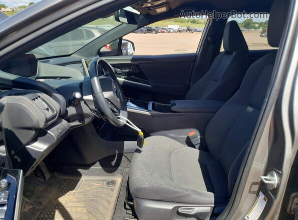 JTMABABAXPA042285 2023 SUBARU SOLTERRA Charcoal Widok wnętrza z przodu