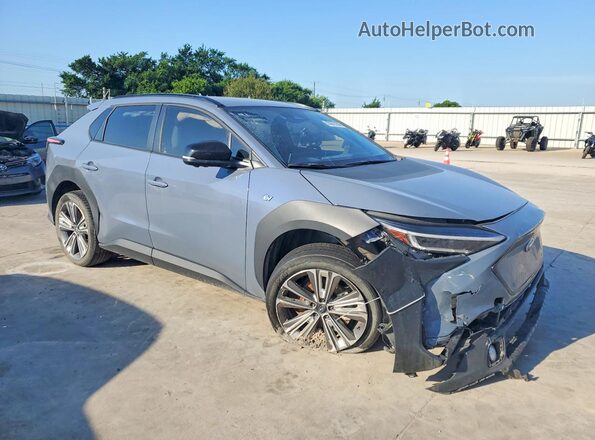JTMABABAXRA065889 2024 SUBARU SOLTERRA Gray Delantero derecho