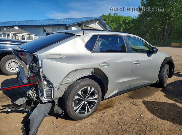 JTMABACA1SA096646 2025 TOYOTA BZ4X Silver Trasero derecho