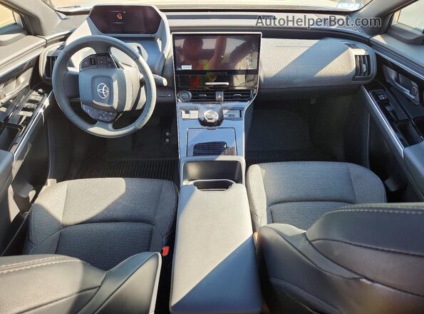 JTMABACA1SA096646 2025 TOYOTA BZ4X Silver Vista del salpicadero