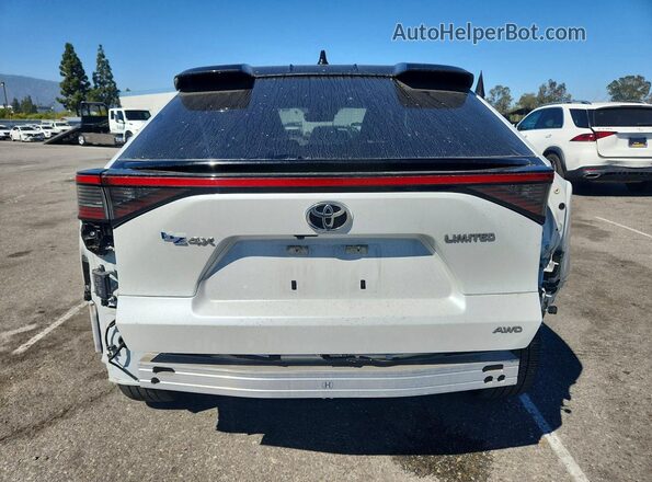 JTMABACA5PA020872 2023 TOYOTA BZ4X White უკანა ხედი