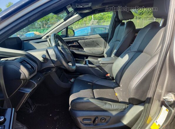 JTMABACA6PA028060 2023 TOYOTA BZ4X Gray Widok wnętrza z przodu