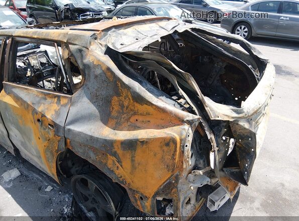 JTMABACA8PA015987 2023 TOYOTA BZ4X Dark Blue Вид задней части салона