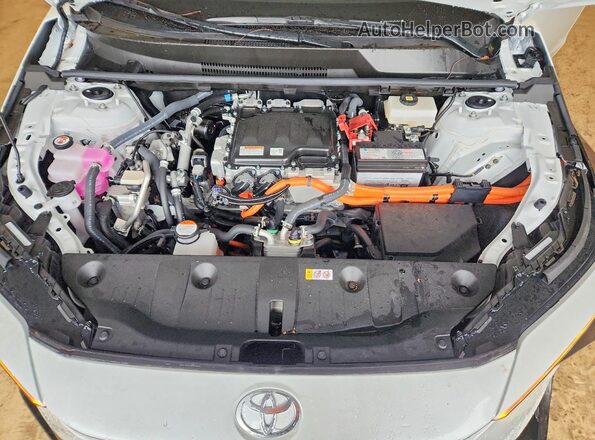 JTMABACA9SA094546 2025 TOYOTA BZ4X White ძრავის განყოფილების ხედი