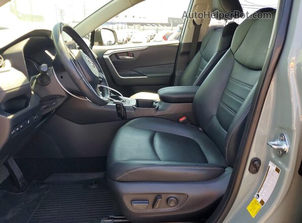 JTMB6RFV0PD084399 2023 TOYOTA RAV4 Green Vista interior delantera