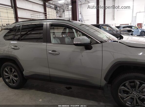 JTMB6RFV2PD113661 2023 TOYOTA RAV4 HYBRID Серый Вид задней части салона