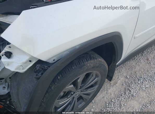 JTMB6RFV3RJ042619 2024 TOYOTA RAV4 HYBRID White 
