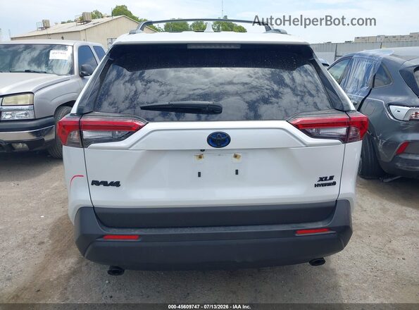 JTMB6RFV5PD085435 2023 TOYOTA RAV4 HYBRID White 