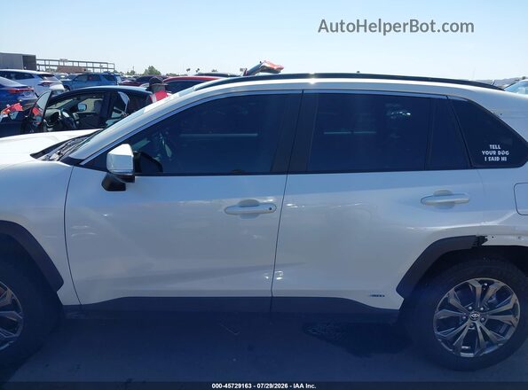 JTMB6RFV7ND535566 2022 TOYOTA RAV4 HYBRID White 