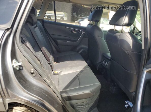 JTMB6RFV7PD106348 2023 TOYOTA RAV4 Gray Widok wnętrza z tyłu