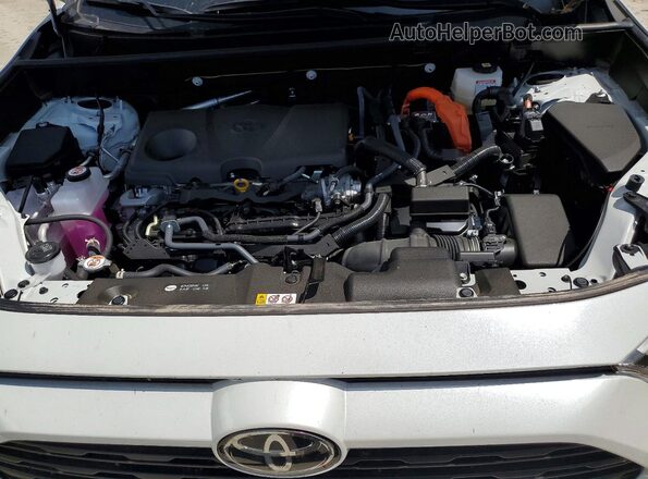 JTMB6RFV9SJ079311 2025 TOYOTA RAV4 White ძრავის განყოფილების ხედი