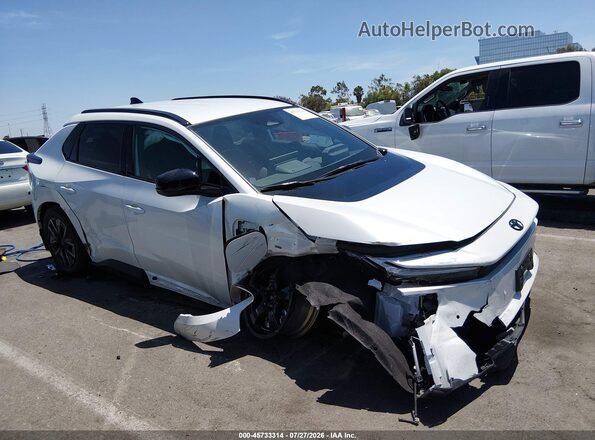 JTMBCAEB1TA004475 2026 TOYOTA BZ White Սարքավորումների վահանակի տեսք