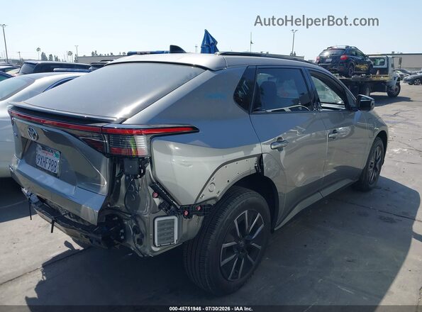 JTMBCAEB1TJ014536 2026 TOYOTA BZ Gray Trasero derecho