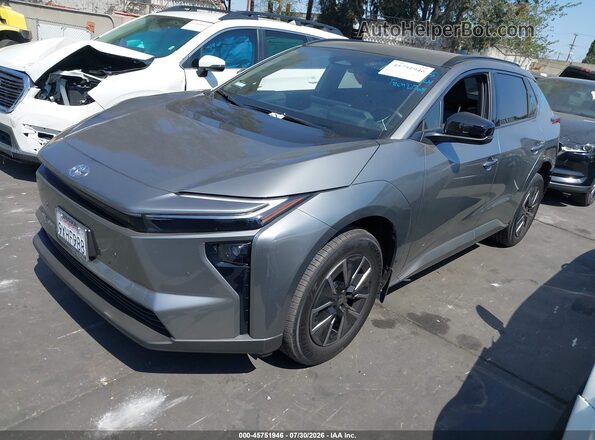 JTMBCAEB1TJ014536 2026 TOYOTA BZ Gray Vista tres cuartos delantera izquierda