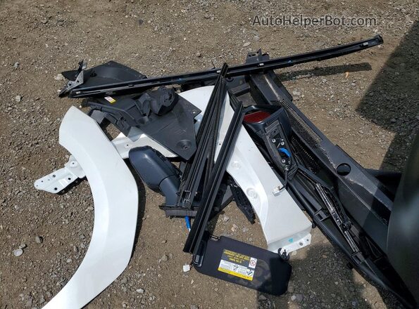 JTMBDAFB7TA007960 2026 TOYOTA BZ White Widok naklejki z numerem VIN