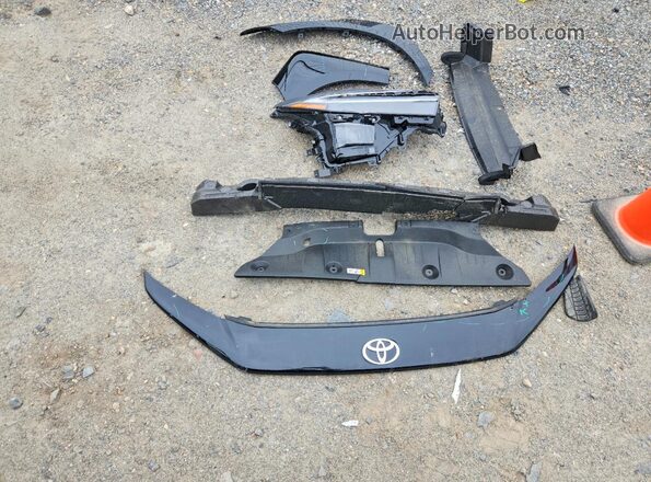 JTMBFAEB4TJ016739 2026 TOYOTA BZ Black Вид наклейки з VIN-кодом