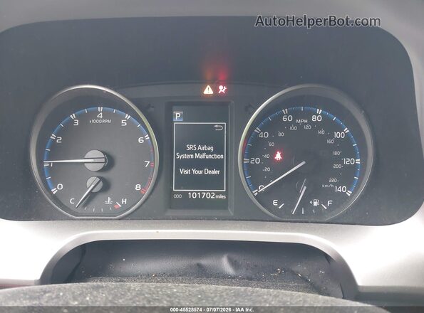 JTMBFREV0HJ126185 2017 TOYOTA RAV4 Red Vista de los asientos traseros