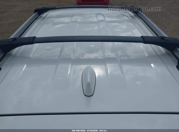 JTMBFREV2HJ705422 2017 TOYOTA RAV4 Белый Вид спереди